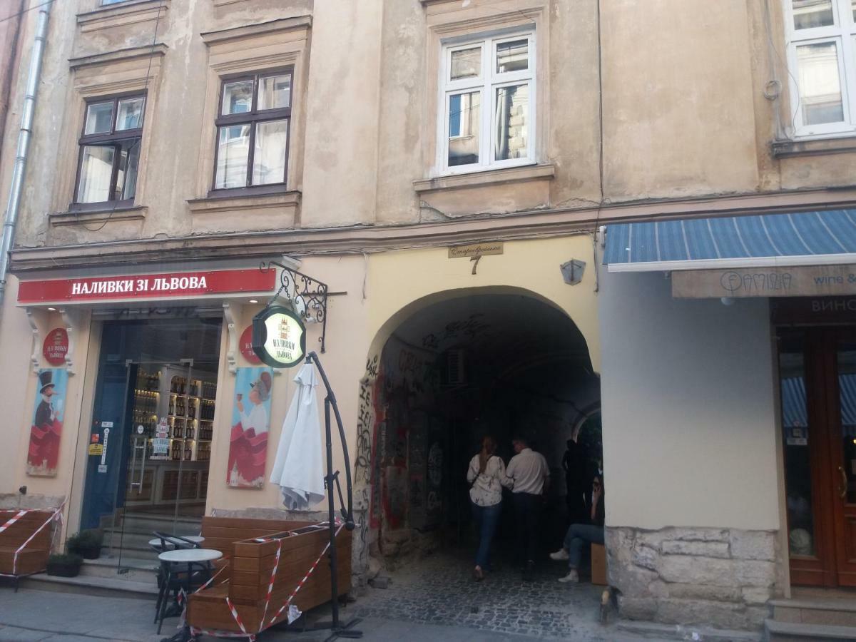 Староеврейская Lviv Buitenkant foto